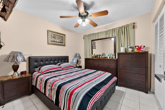 25050 SW 129th Court, Homestead, FL 33032