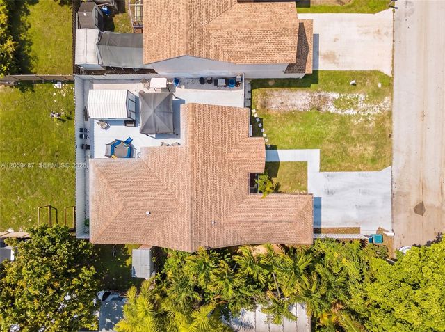 25050 SW 129th Court, Homestead, FL 33032
