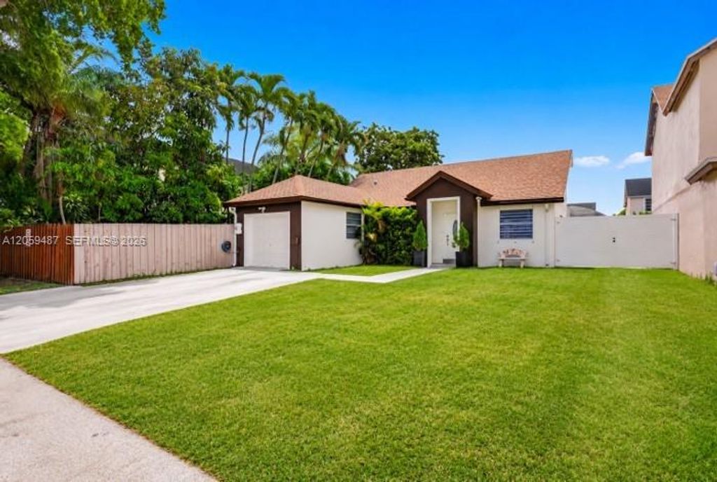 25050 SW 129th Court, Homestead, FL 33032
