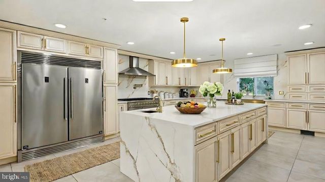 11701 LOCUST DALE CT, Bowie, MD 20721