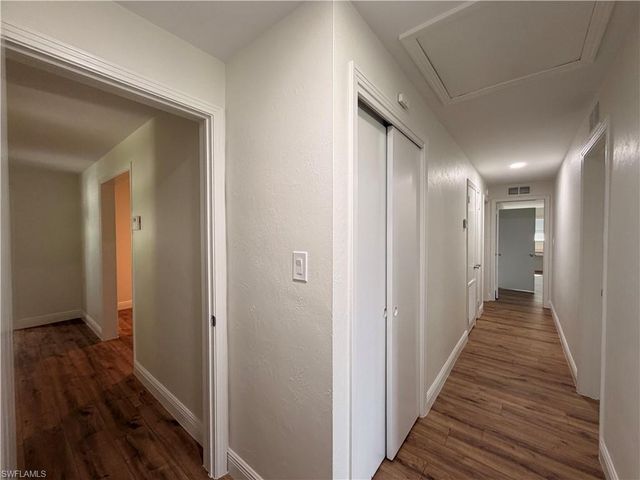 10621 McGregor BLVD, Fort Myers, FL 33919