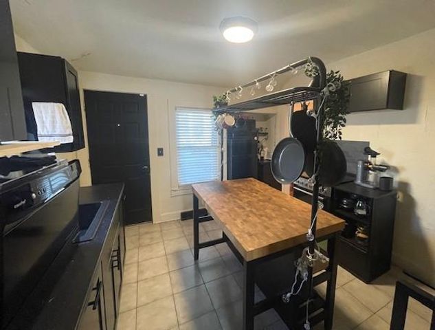 25 Winter Street, Saint Paul, MN 55103