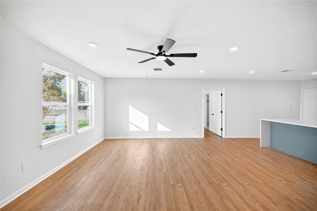 7422 Wiley Road, Houston, TX 77016