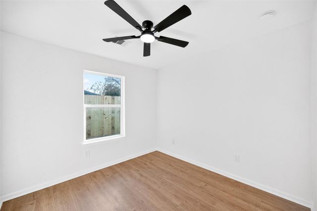 7422 Wiley Road, Houston, TX 77016