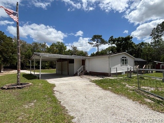2295 S Stonebrook Drive, Homosassa, FL 34448