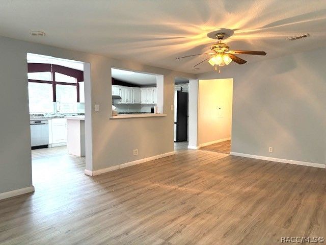 2295 S Stonebrook Drive, Homosassa, FL 34448