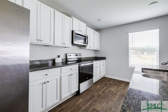 107 Skylark Road, Bloomingdale, GA 31302