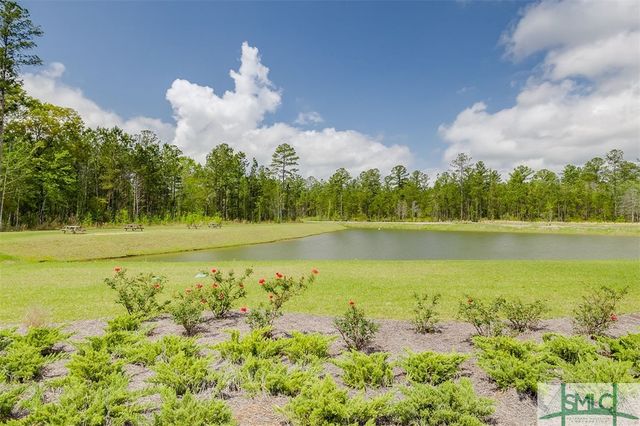 107 Skylark Road, Bloomingdale, GA 31302