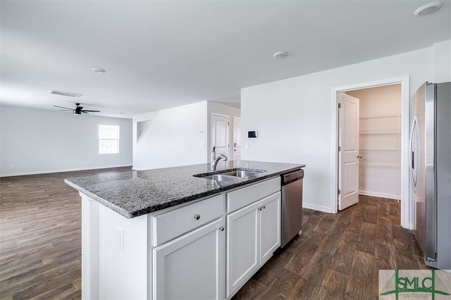 107 Skylark Road, Bloomingdale, GA 31302