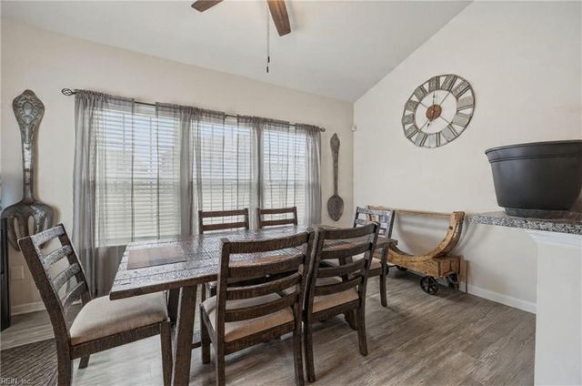 209 Farmington PL, Smithfield, VA 23430