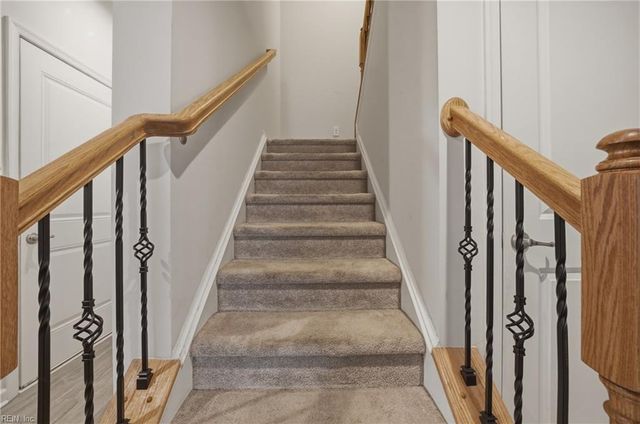 209 Farmington PL, Smithfield, VA 23430