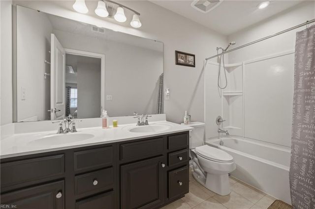 209 Farmington PL, Smithfield, VA 23430