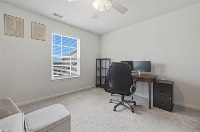 209 Farmington PL, Smithfield, VA 23430