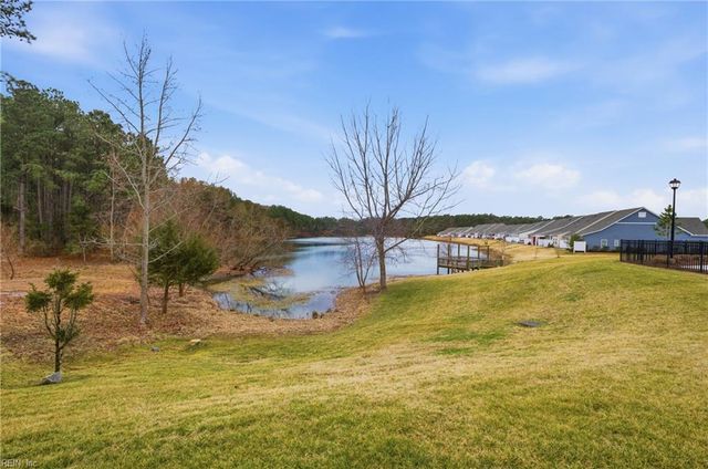 209 Farmington PL, Smithfield, VA 23430