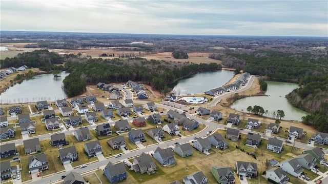 209 Farmington PL, Smithfield, VA 23430