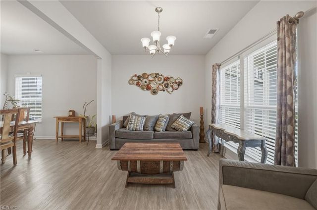 209 Farmington PL, Smithfield, VA 23430