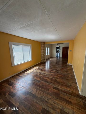 5917 316th Street, Toledo, OH 43611