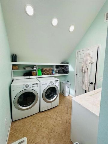 310 E Park Street, Yates Center, KS 66783