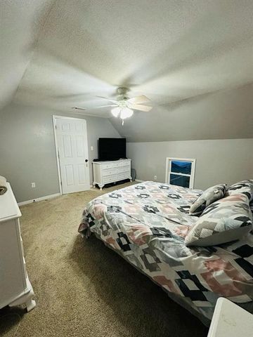 310 E Park Street, Yates Center, KS 66783