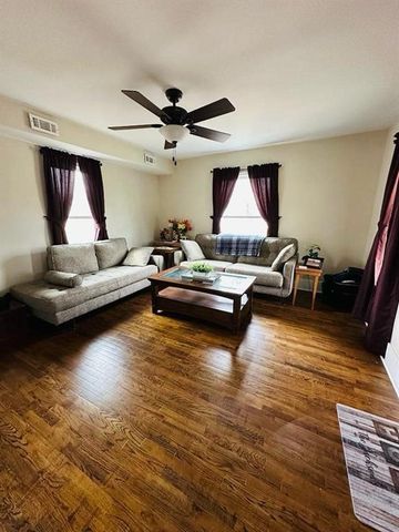 310 E Park Street, Yates Center, KS 66783