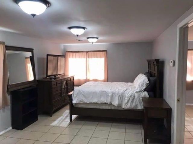 310 E Park Street, Yates Center, KS 66783