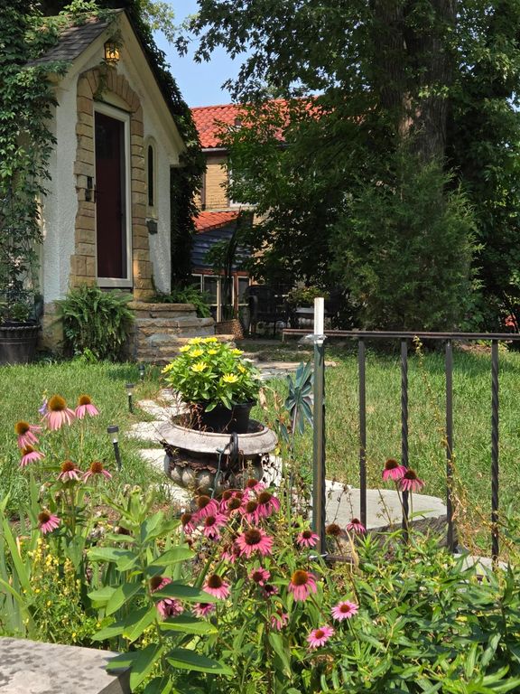 1136 Xerxes Avenue S, Minneapolis, MN 55405 — photo 3