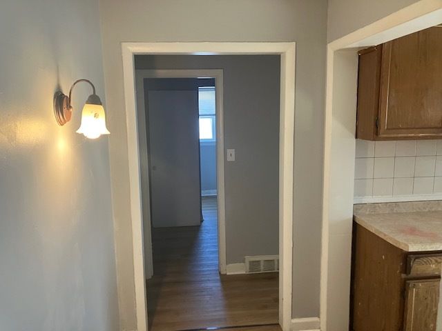 17821 Roy Street, Lansing, IL 60438