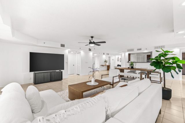 7201 E Promenade Drive 302, Boca Raton, FL 33433