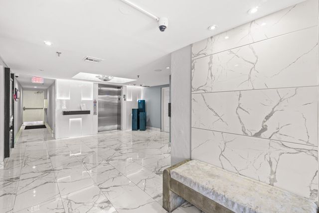 7201 E Promenade Drive 302, Boca Raton, FL 33433