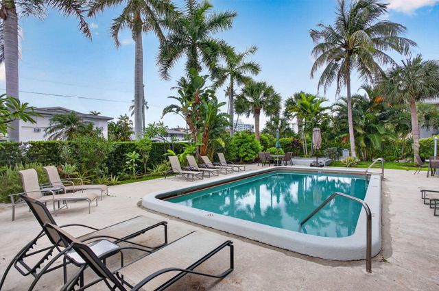 3212 NE 12th Street 204, Pompano Beach, FL 33062