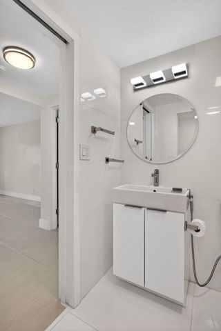 3212 NE 12th Street 204, Pompano Beach, FL 33062