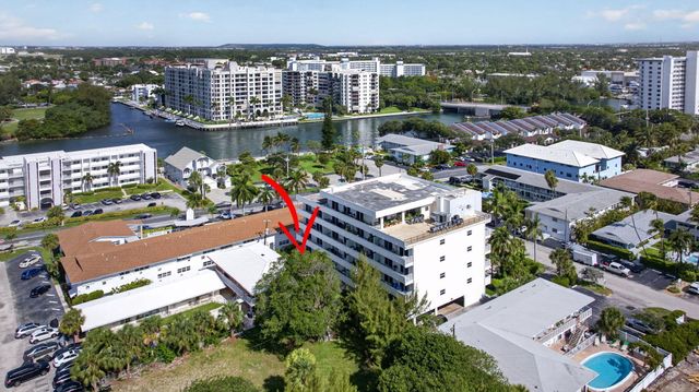 3212 NE 12th Street 204, Pompano Beach, FL 33062