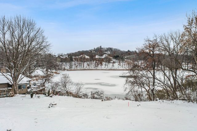 6415 Mccauley Circle, Edina, MN 55439