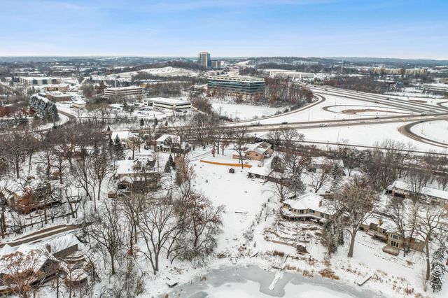 6415 Mccauley Circle, Edina, MN 55439