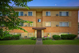 4113 W Cullom Avenue 1C, Chicago, IL 60641