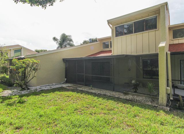 1679 SW Crossing Circle, Palm City, FL 34990