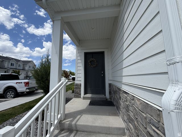 4114 W HARMONY DR, Lehi, UT 84043
