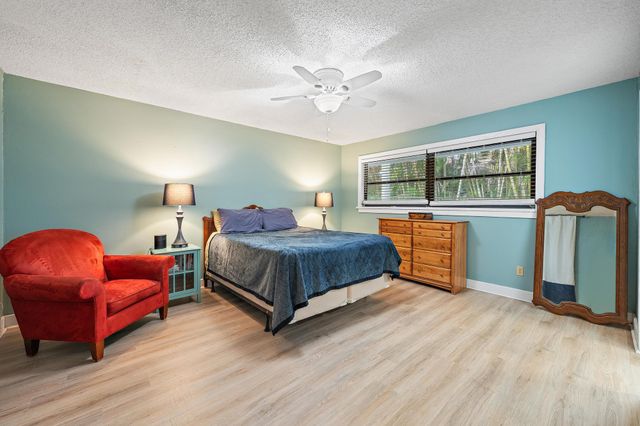 5654 SE Orange Blossom Trail, Hobe Sound, FL 33455