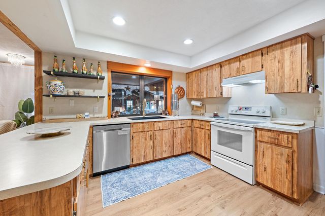 5654 SE Orange Blossom Trail, Hobe Sound, FL 33455