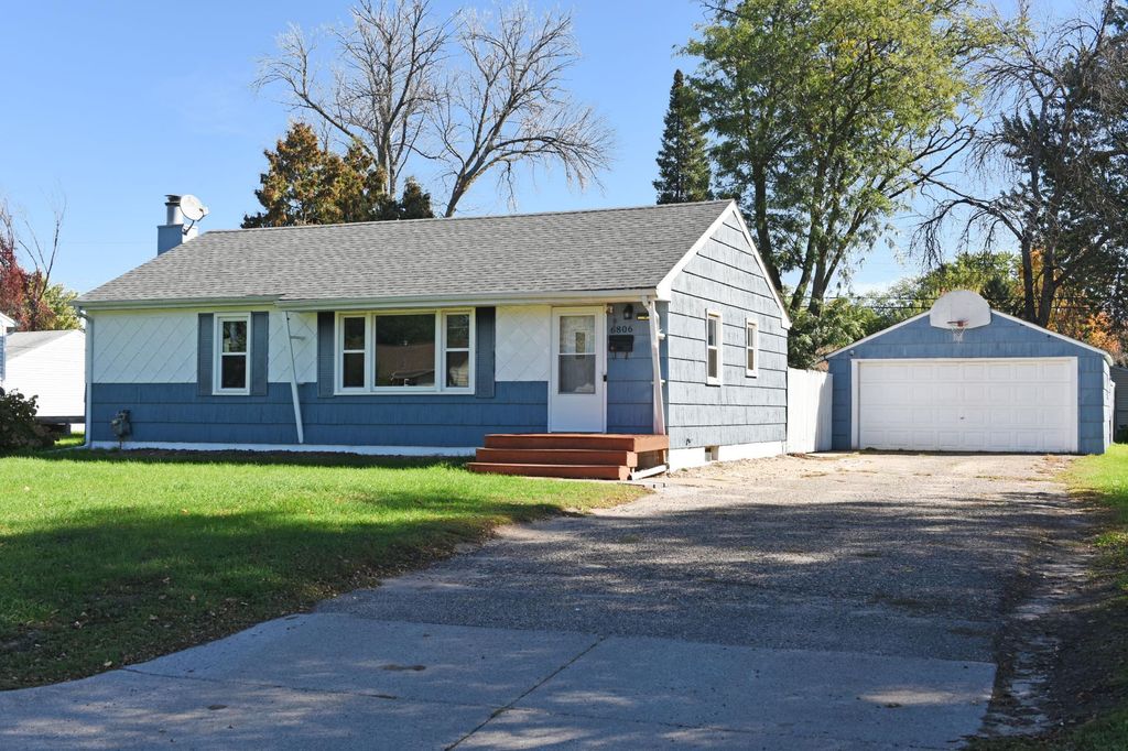 6806 Scott Avenue N, Brooklyn Center, MN 55429 — photo 2