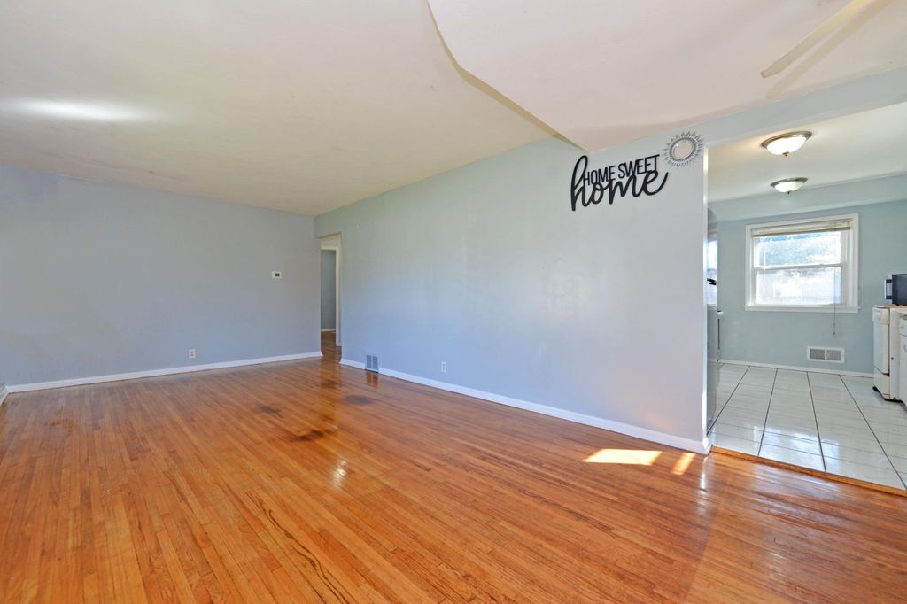 6806 Scott Avenue N, Brooklyn Center, MN 55429 — photo 4