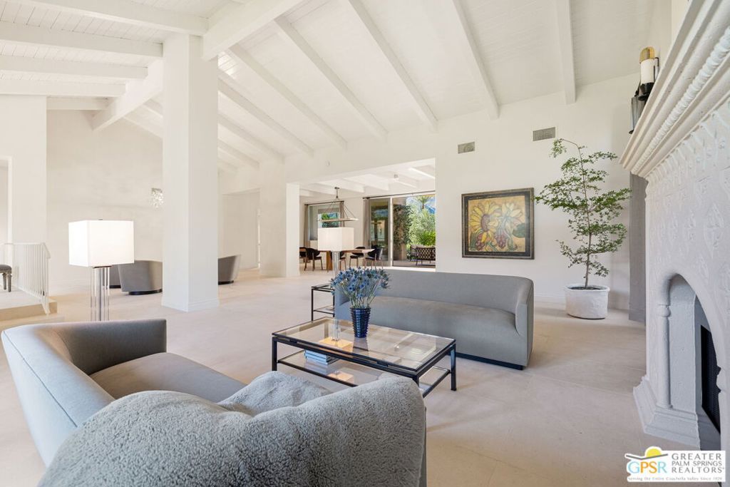 Image 9 of property listing at 38087 E Maracaibo Circle, Palm Springs, CA 92264