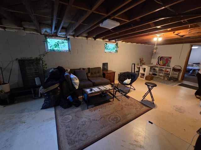 4229 Unity Avenue N, Robbinsdale, MN 55422