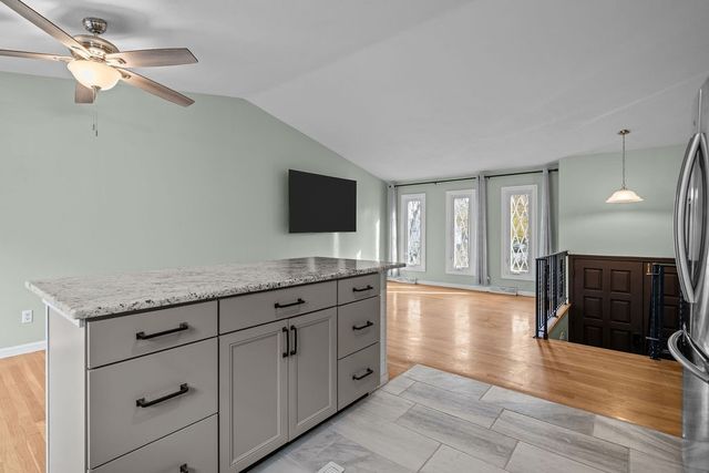 400 Cole Farm Road, Warwick, RI 02889