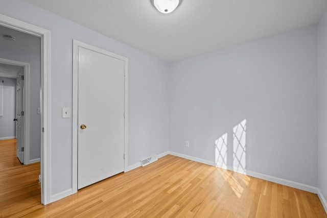 400 Cole Farm Road, Warwick, RI 02889