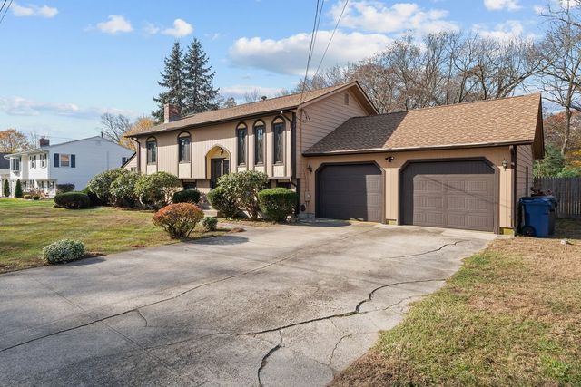 400 Cole Farm Road, Warwick, RI 02889