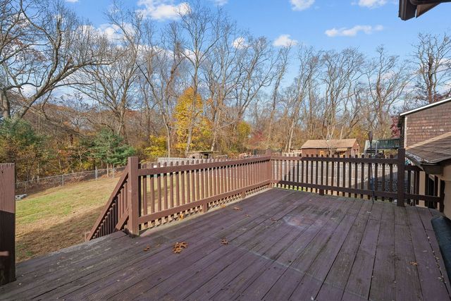 400 Cole Farm Road, Warwick, RI 02889