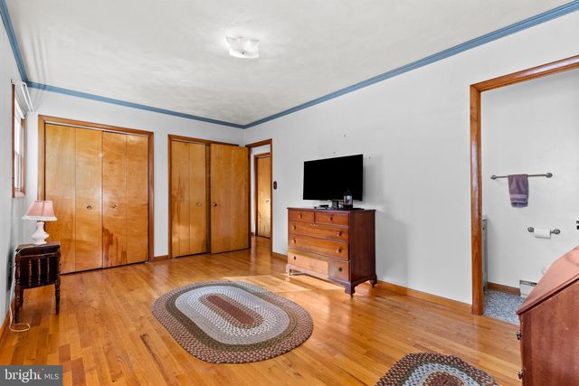 1443 WANDA LN, Harrisburg, PA 17109