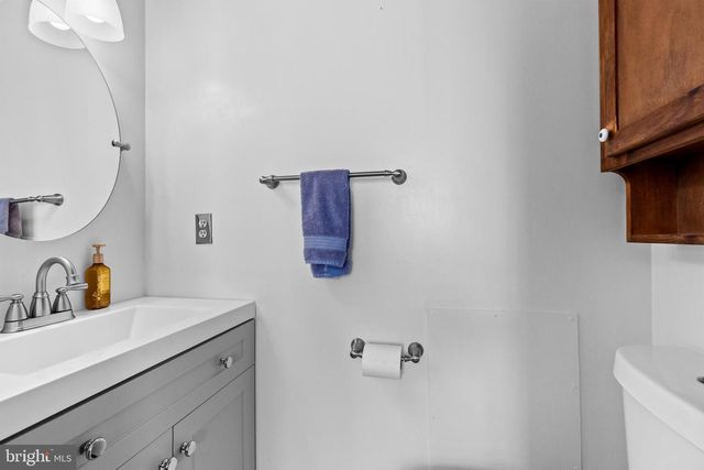 1443 WANDA LN, Harrisburg, PA 17109