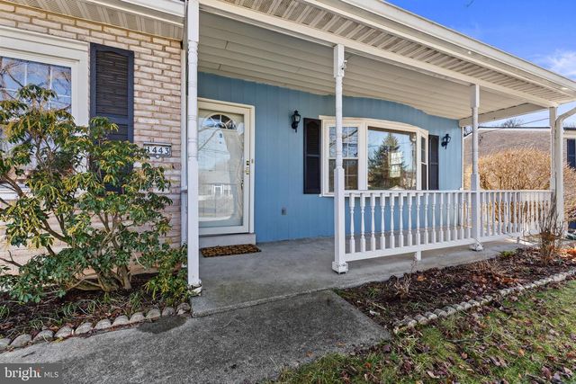 1443 WANDA LN, Harrisburg, PA 17109